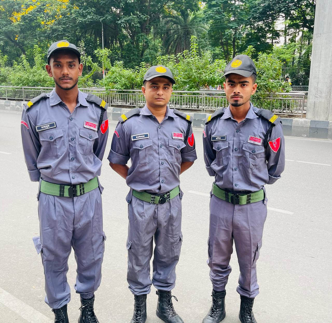 Hire a Trusted Security Guard for Market Safety |  01630971218